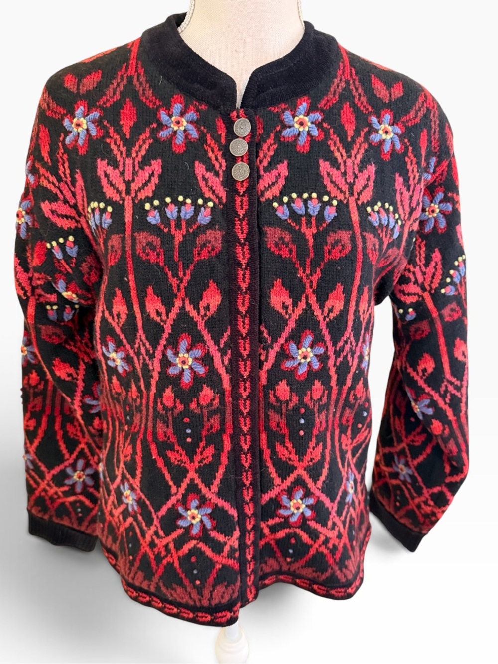 Icelandic Wool/Cotton Floral Patterned Black & Red Knit Zippered Sweater Jacket